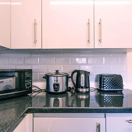 Apartmán Modern 2-bed House In Stoke Gifford, Nr Parkway Statn, Free Parking