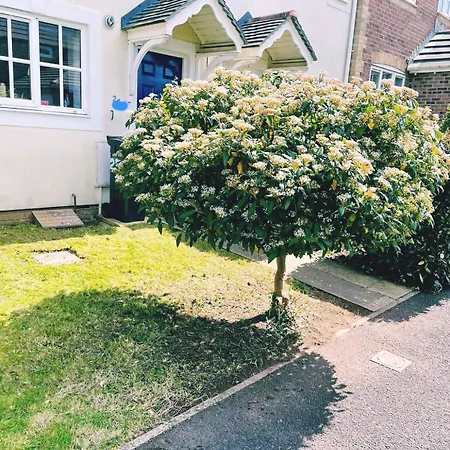 Modern 2-bed House In Stoke Gifford, Nr Parkway Statn, Free Parking Apartmán