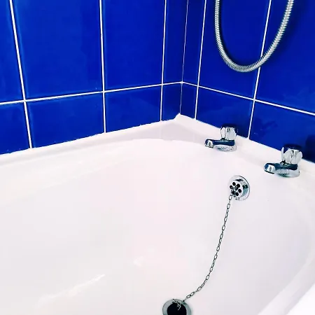 Modern 2-bed House In Stoke Gifford, Nr Parkway Statn, Free Parking Lejlighed *