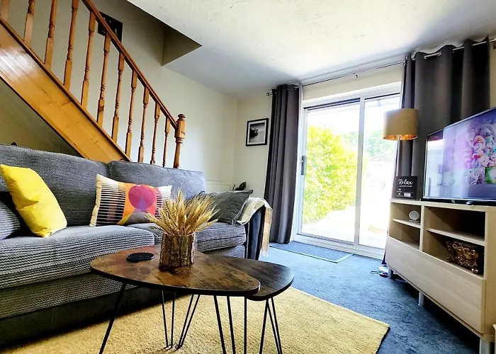 Appartement Modern 2-bed House In Stoke Gifford, Nr Parkway Statn, Free Parking *